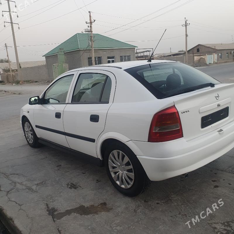 Opel Astra 2000 - 76 000 TMT - Bäherden - img 4