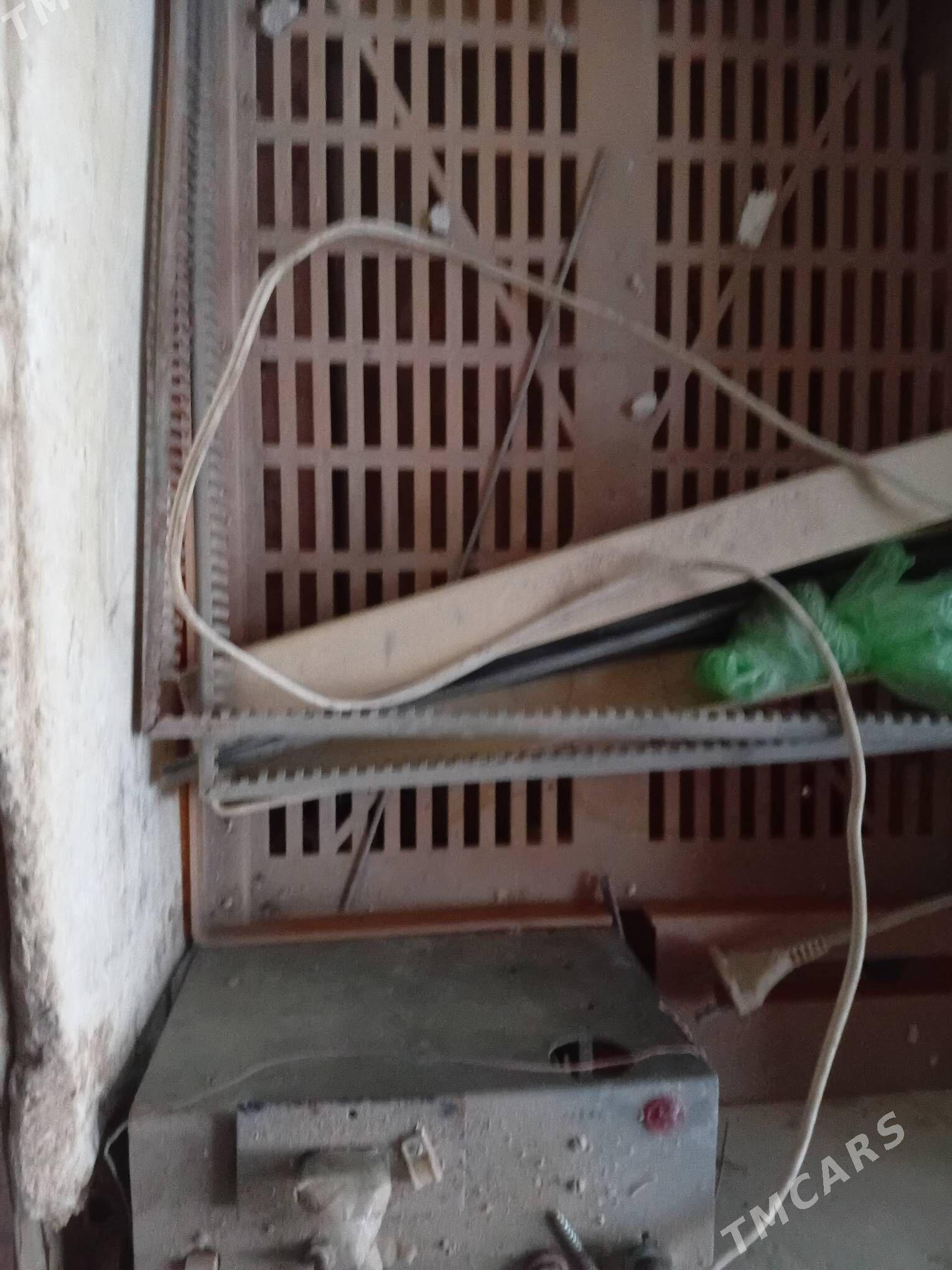 inkibator - Gyzylarbat - img 3