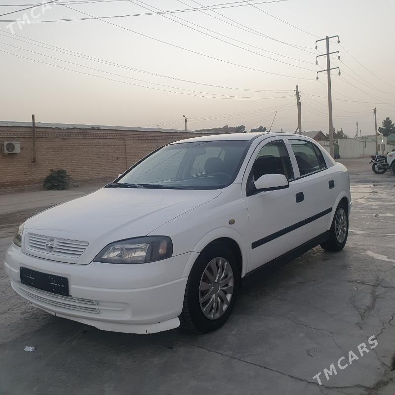 Opel Astra 2000 - 76 000 TMT - Bäherden - img 2