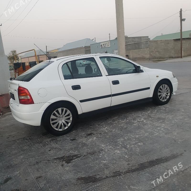 Opel Astra 2000 - 76 000 TMT - Bäherden - img 3