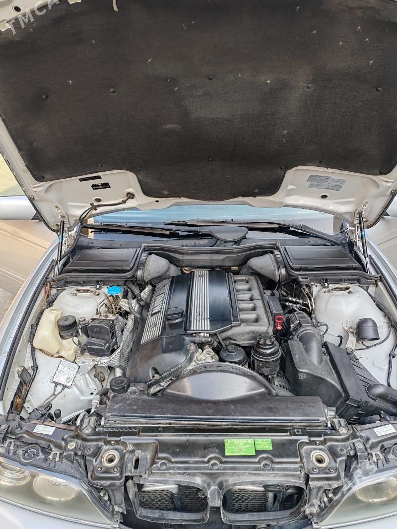 BMW 528 2000 - 140 000 TMT - Türkmenbaşy - img 8