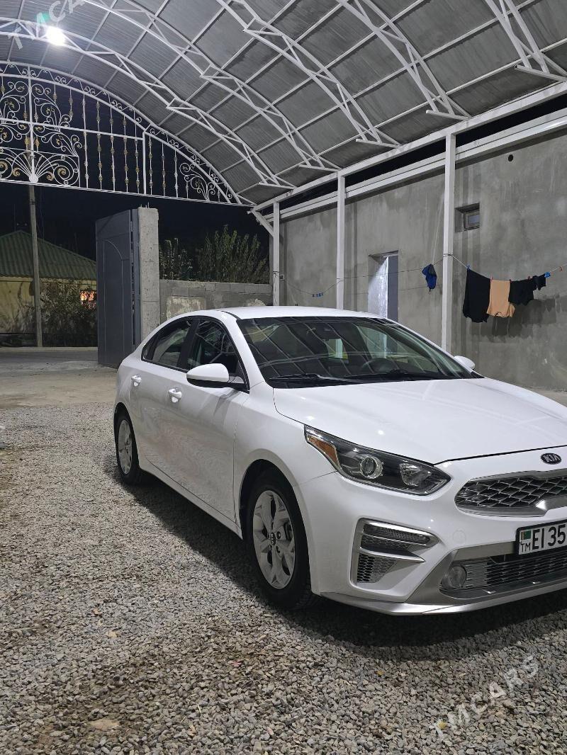 Kia Forte 2021 - 216 000 TMT - Ашхабад - img 4