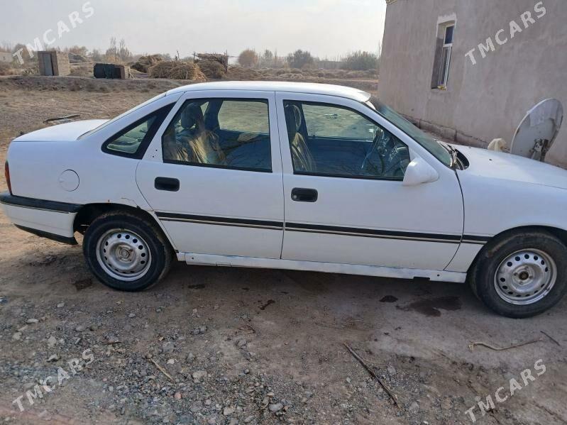 Opel Vectra 1992 - 36 000 TMT - Gubadag - img 2