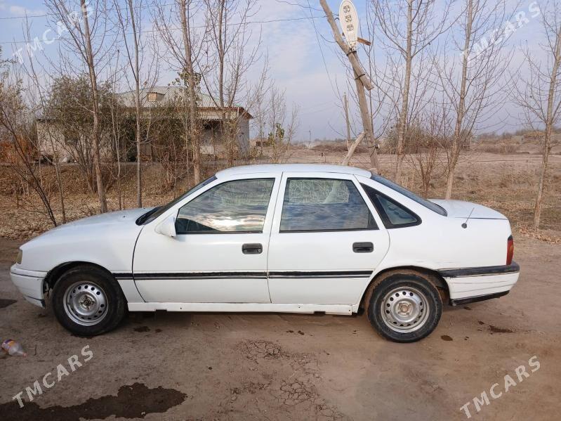 Opel Vectra 1992 - 36 000 TMT - Gubadag - img 4