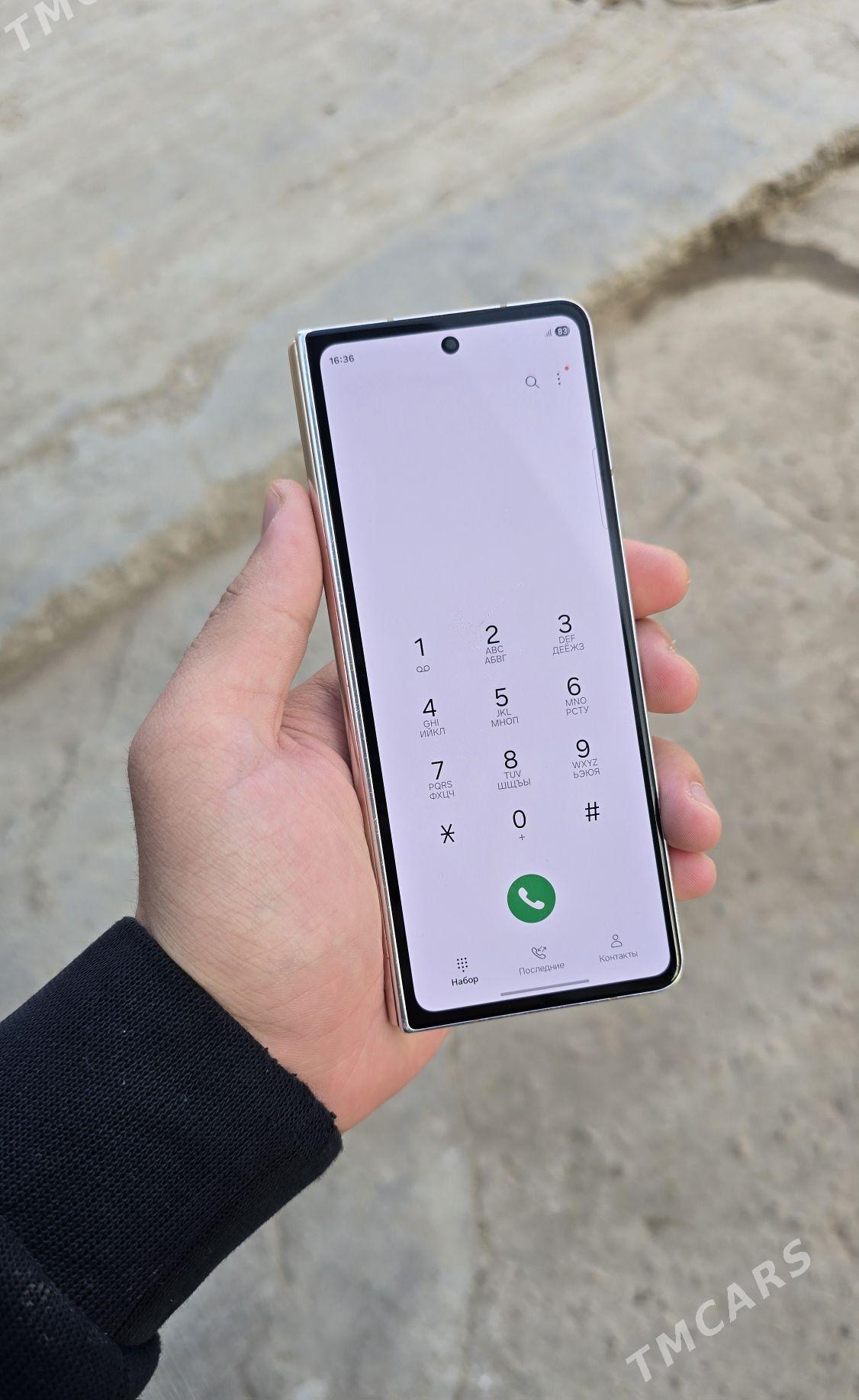 Samsung Galaxy Z Fold 4 - Daşoguz - img 2