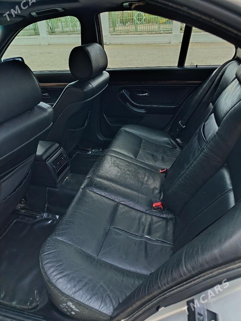 BMW E39 1996 - 110 000 TMT - Balkanabat - img 9