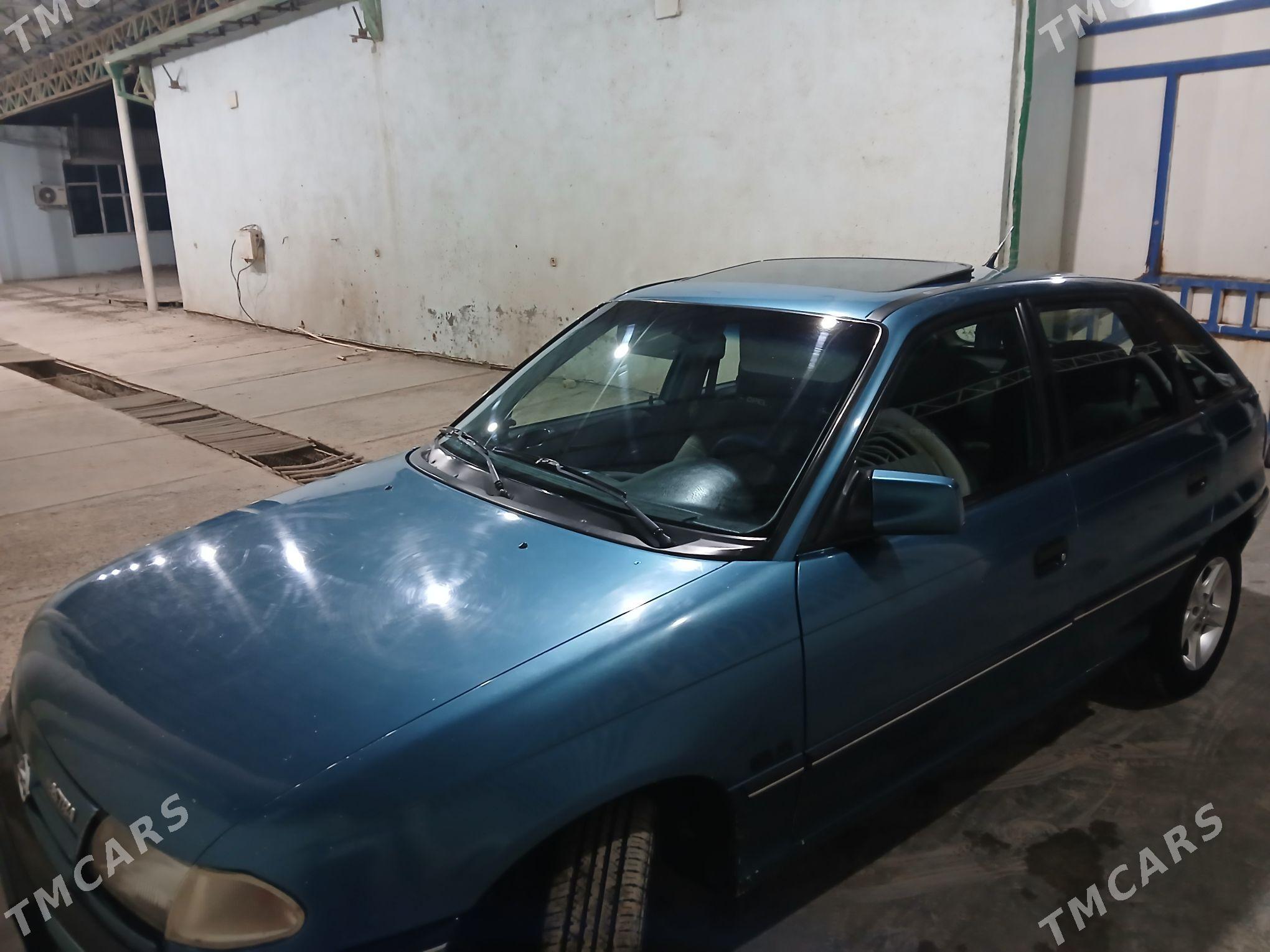 Opel Astra 1993 - 45 000 TMT - етр. Туркменбаши - img 3
