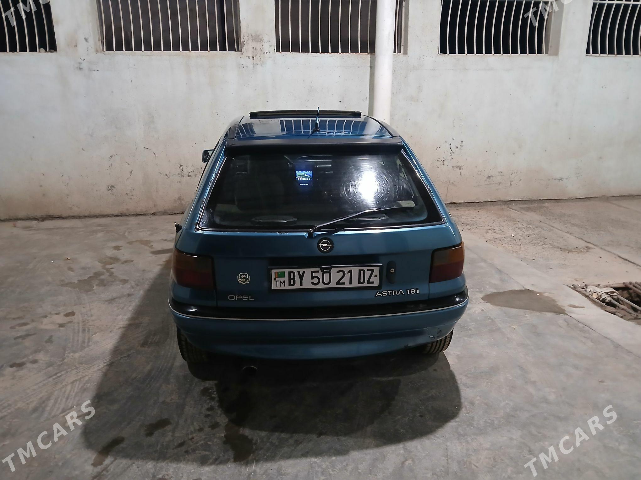 Opel Astra 1993 - 45 000 TMT - етр. Туркменбаши - img 6