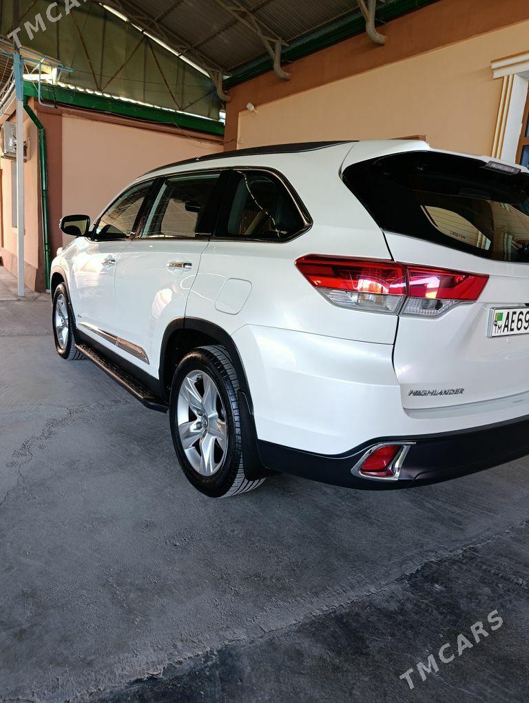 Toyota Highlander 2019 - 440 000 TMT - Ашхабад - img 4