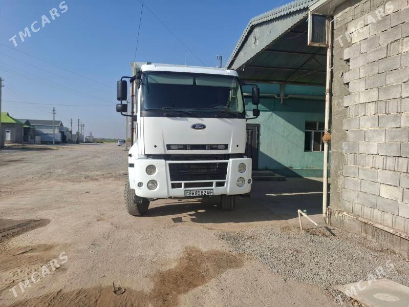 Ford Cargo 3535D 2015 - 660 000 TMT - Ашхабад - img 2