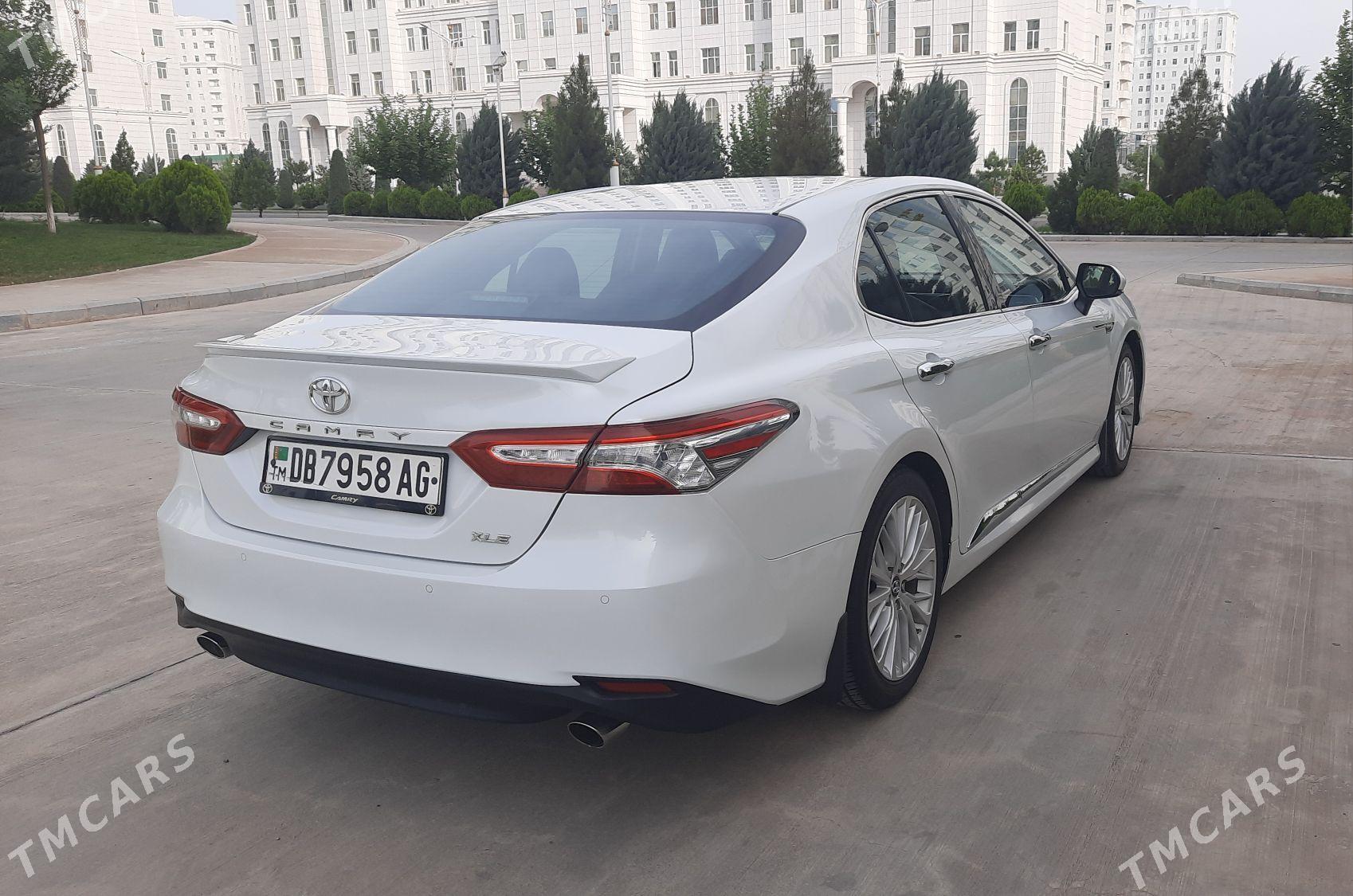 Toyota Camry 2018 - 325 000 TMT - Aşgabat - img 5