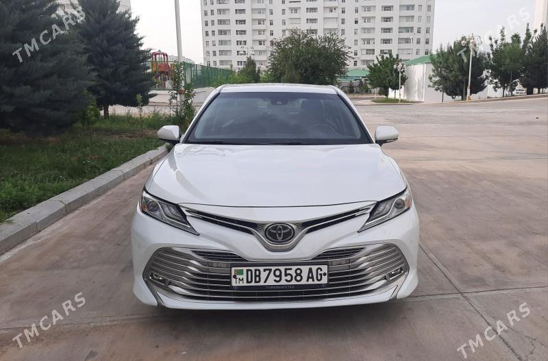Toyota Camry 2018 - 325 000 TMT - Aşgabat - img 1
