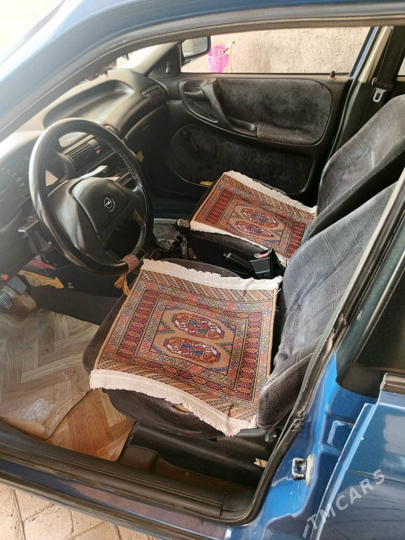 Opel Astra 1993 - 35 000 TMT - Керки - img 5