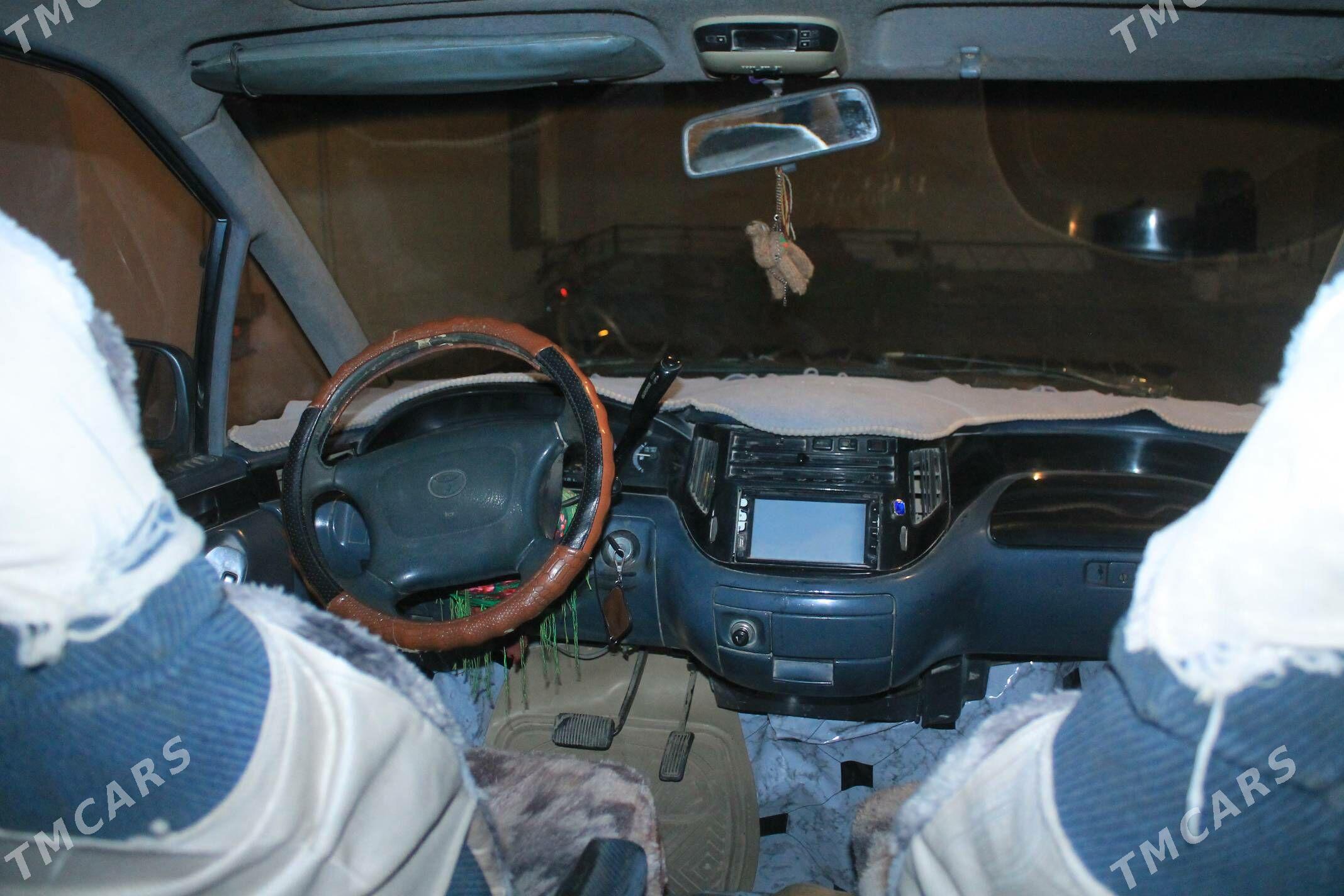 Toyota Previa 1992 - 60 000 TMT - Дянев - img 5