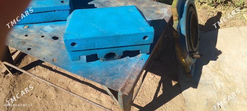 Tiski Тиски tokarny ulysy32lyk - Köneürgenç - img 2