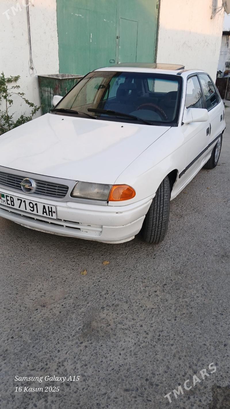 Opel Astra 1992 - 31 000 TMT - Бедев - img 7