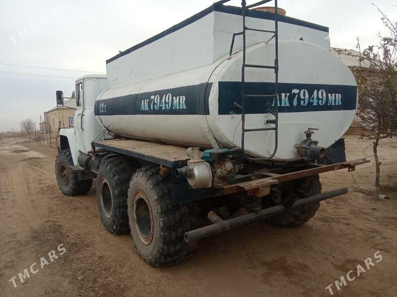 Ural 5557 1984 - 100 000 TMT - Mary - img 4