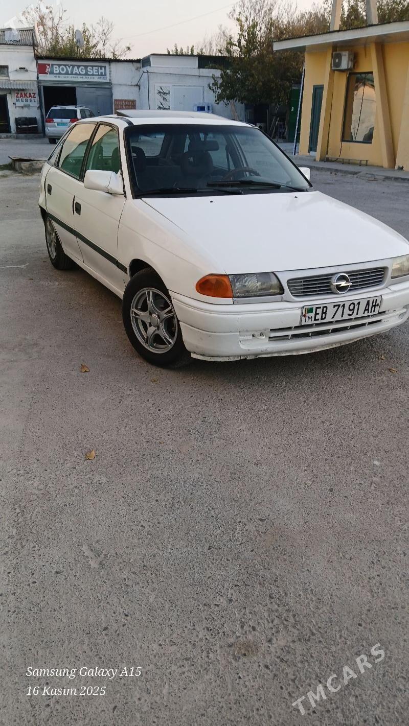 Opel Astra 1992 - 31 000 TMT - Бедев - img 8