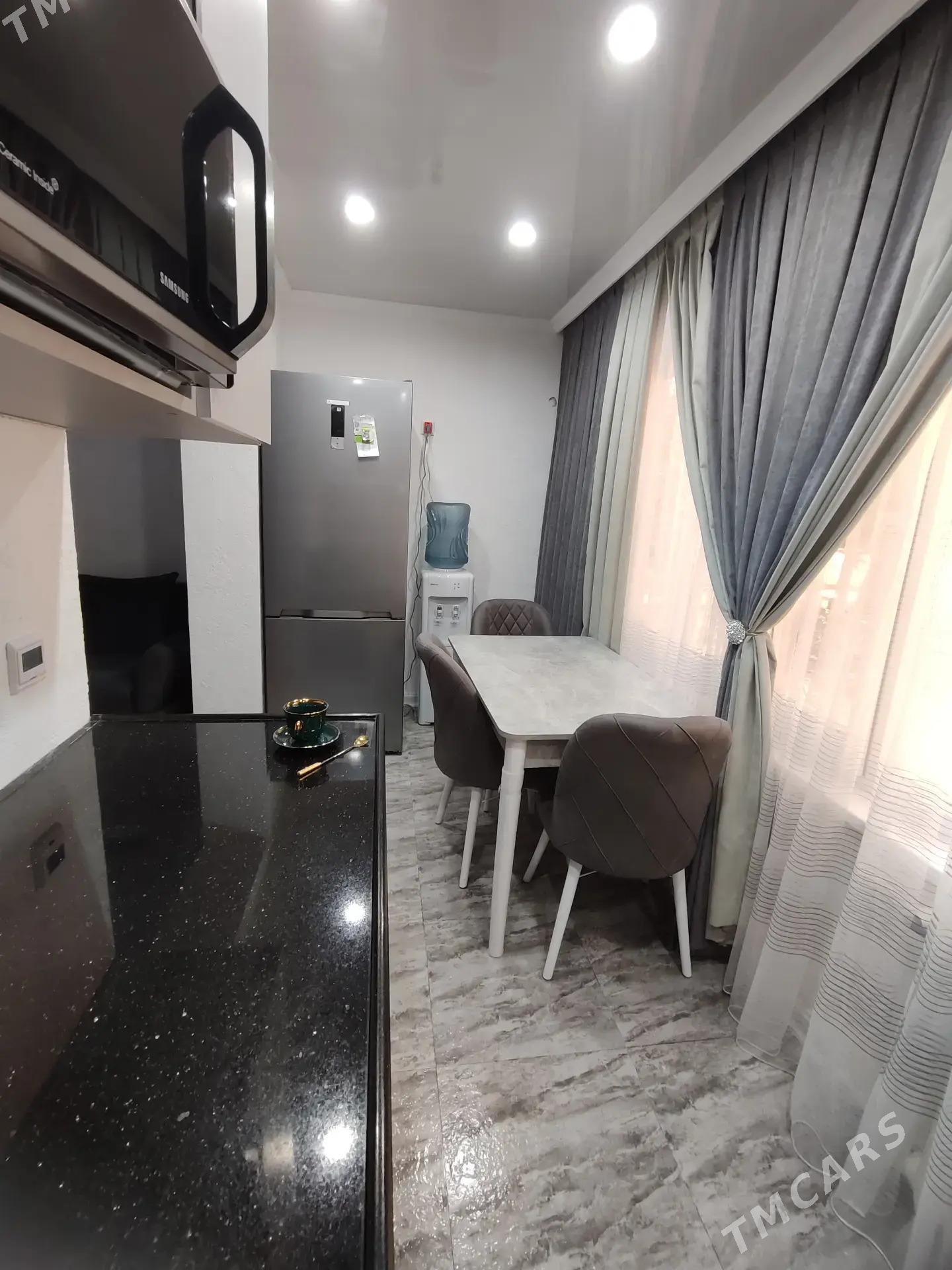 9 микр 4/1этаж 2 комнат - 9 мкр - img 8