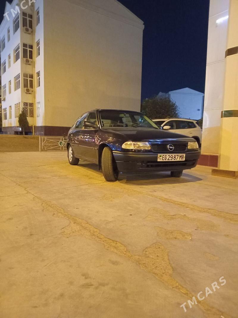 Opel Astra 1995 - 53 000 TMT - Мары - img 8