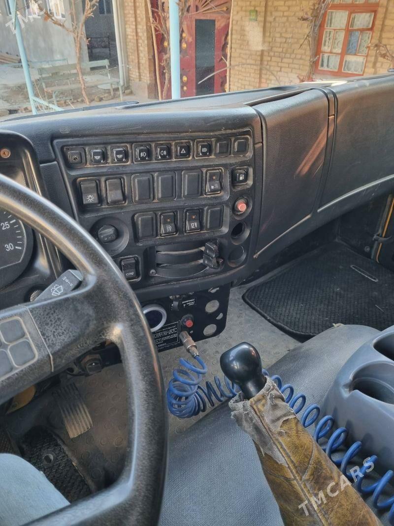 Kamaz Euro 3 2011 - 300 000 TMT - Чарджоу - img 7