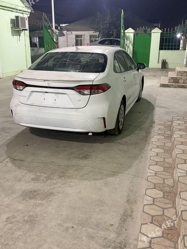 Toyota Corolla 2022 - 215 000 TMT - Büzmeýin - img 3