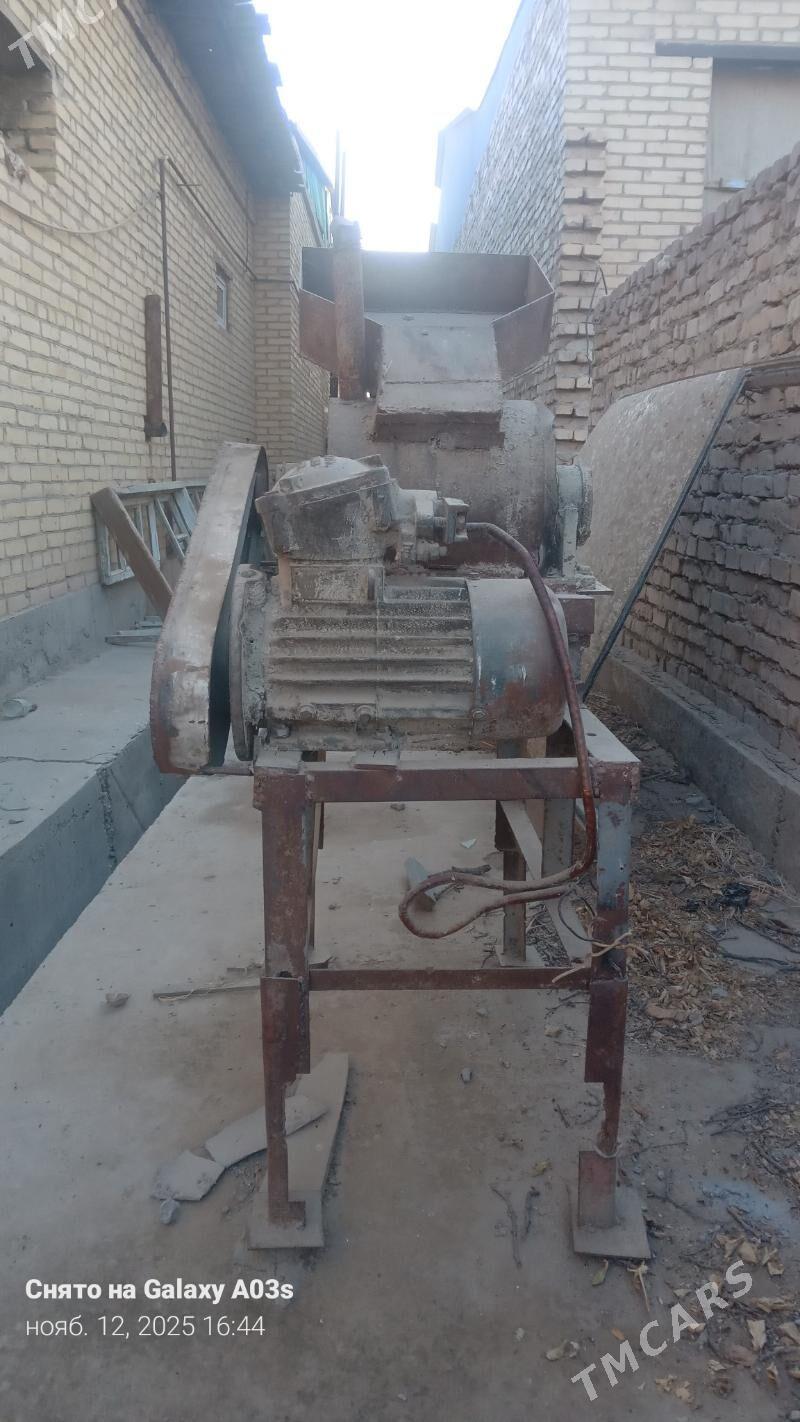 дробилка - Туркменабат - img 3