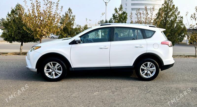 Toyota RAV4 2018 - 290 000 TMT - Aşgabat - img 9