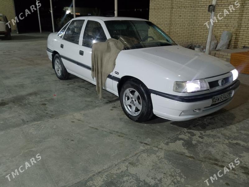 Opel Vectra 1993 - 50 000 TMT - Мары - img 9