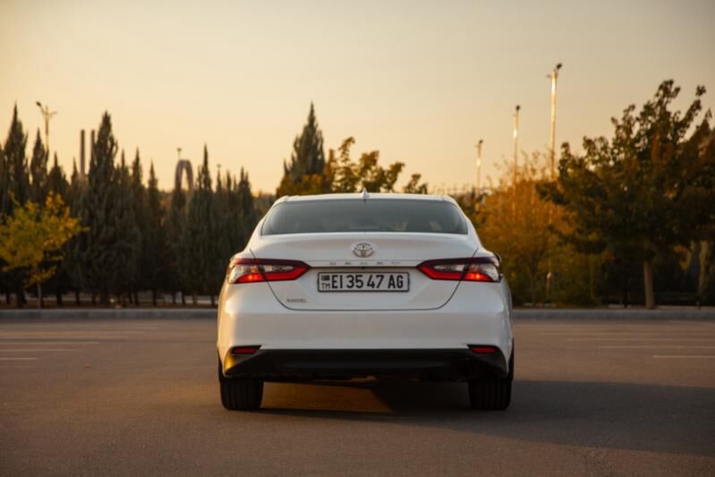 Toyota Camry 2021 - 334 000 TMT - Aşgabat - img 5