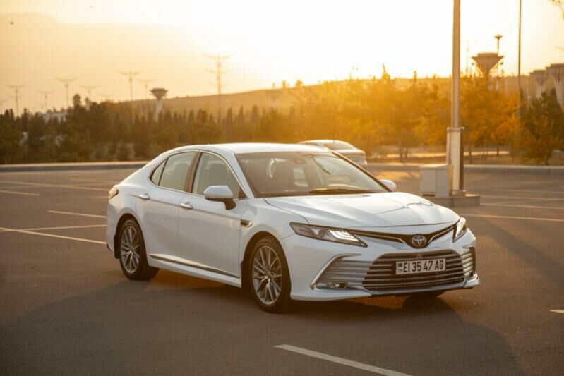 Toyota Camry 2021 - 334 000 TMT - Aşgabat - img 1