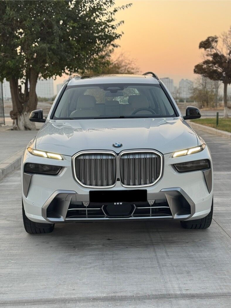 BMW X7 2024 - 1 860 000 TMT - Ашхабад - img 3