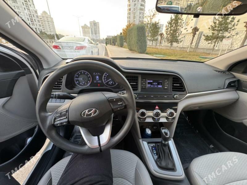 Hyundai Elantra 2019 - 250 000 TMT - Aşgabat - img 6