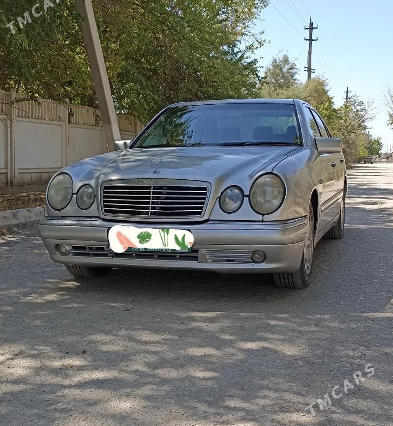 Mercedes-Benz C320 1999 - 110 000 TMT - Гумдаг - img 2