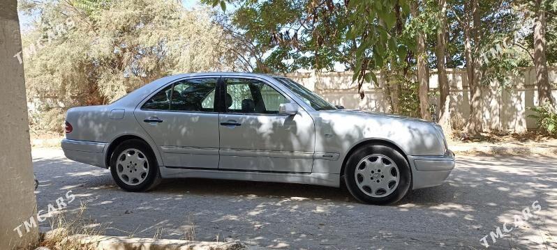 Mercedes-Benz C320 1999 - 110 000 TMT - Гумдаг - img 4