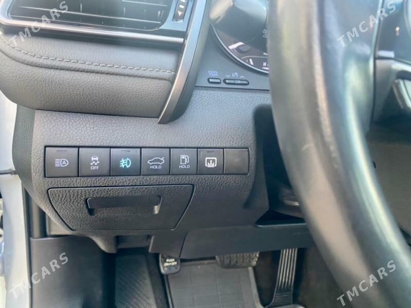 Toyota Camry 2022 - 425 000 TMT - Aşgabat - img 9