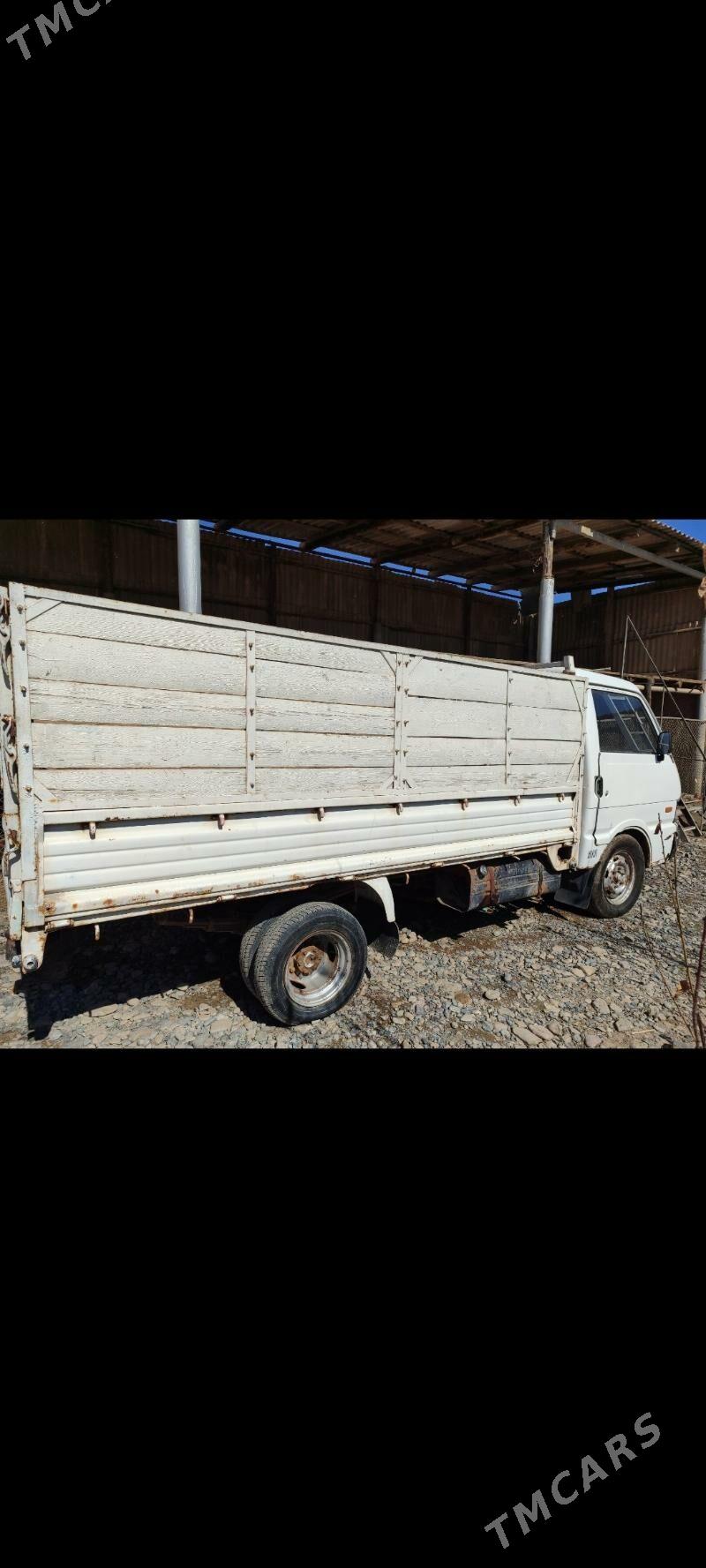 Mazda B2500 1996 - 70 000 TMT - Теджен - img 3