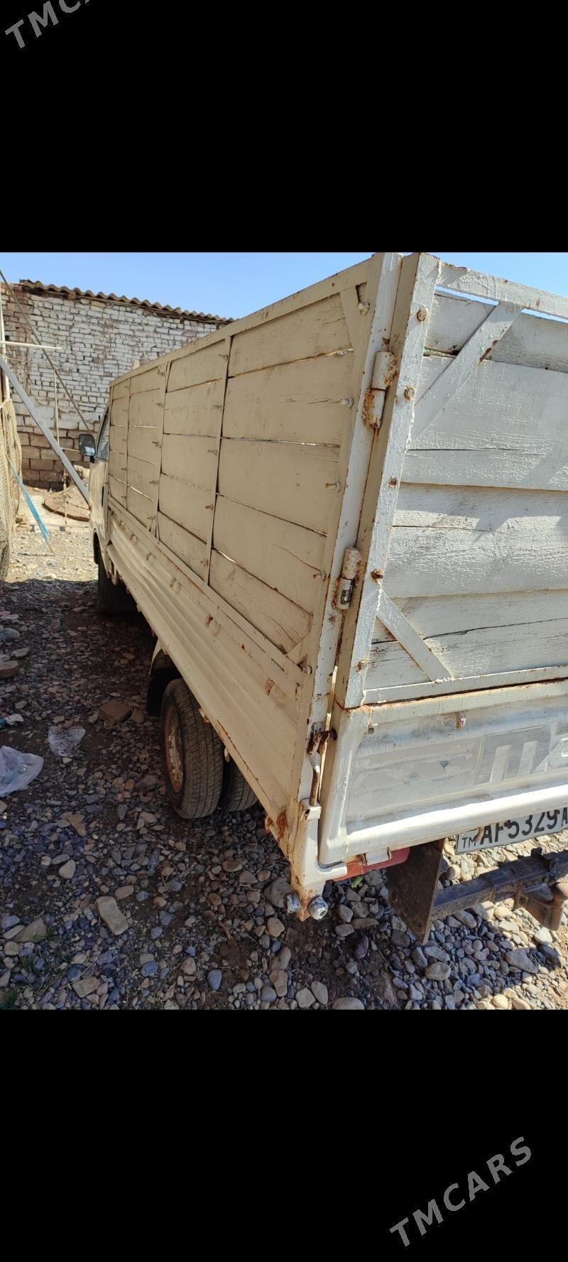 Mazda B2500 1996 - 70 000 TMT - Теджен - img 5