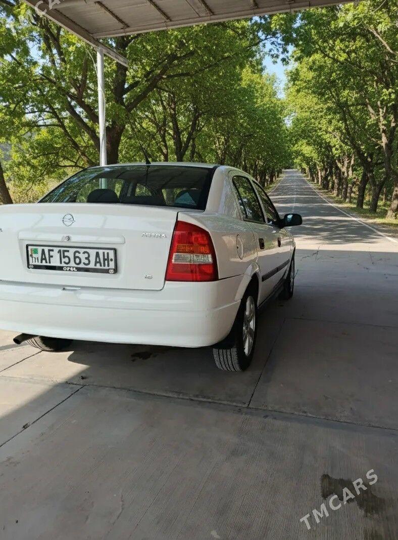Opel Astra 2005 - 105 000 TMT - 11 mkr - img 2