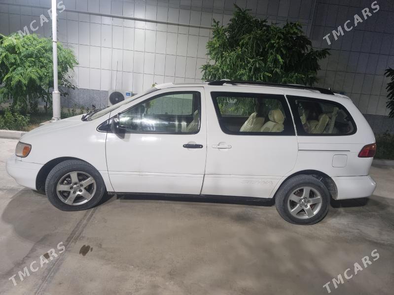 Toyota Sienna 1999 - 130 000 TMT - Baýramaly - img 3
