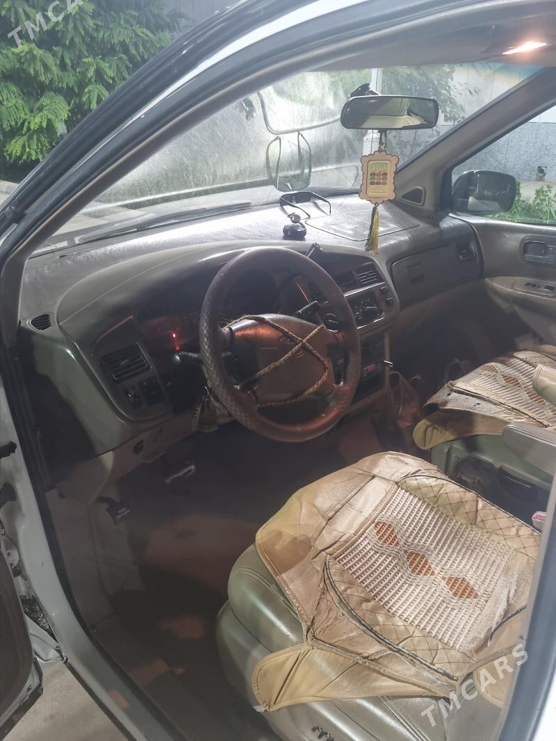 Toyota Sienna 1999 - 130 000 TMT - Baýramaly - img 5