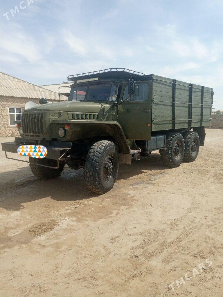 Ural 4320 1995 - 140 000 TMT - Берекет - img 3
