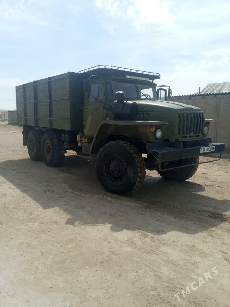Ural 4320 1995 - 140 000 TMT - Берекет - img 2