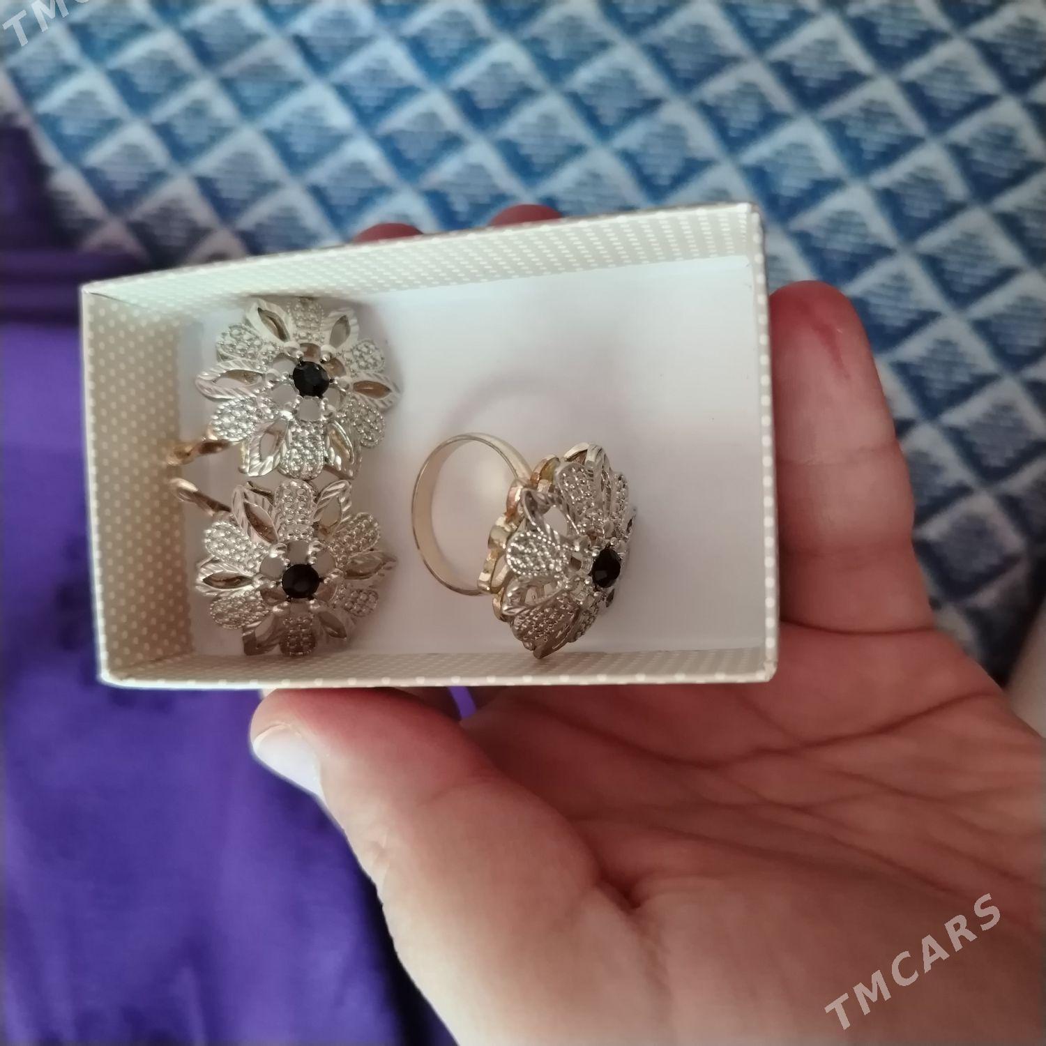 кольцо и серьги комплект - Hazar - img 1