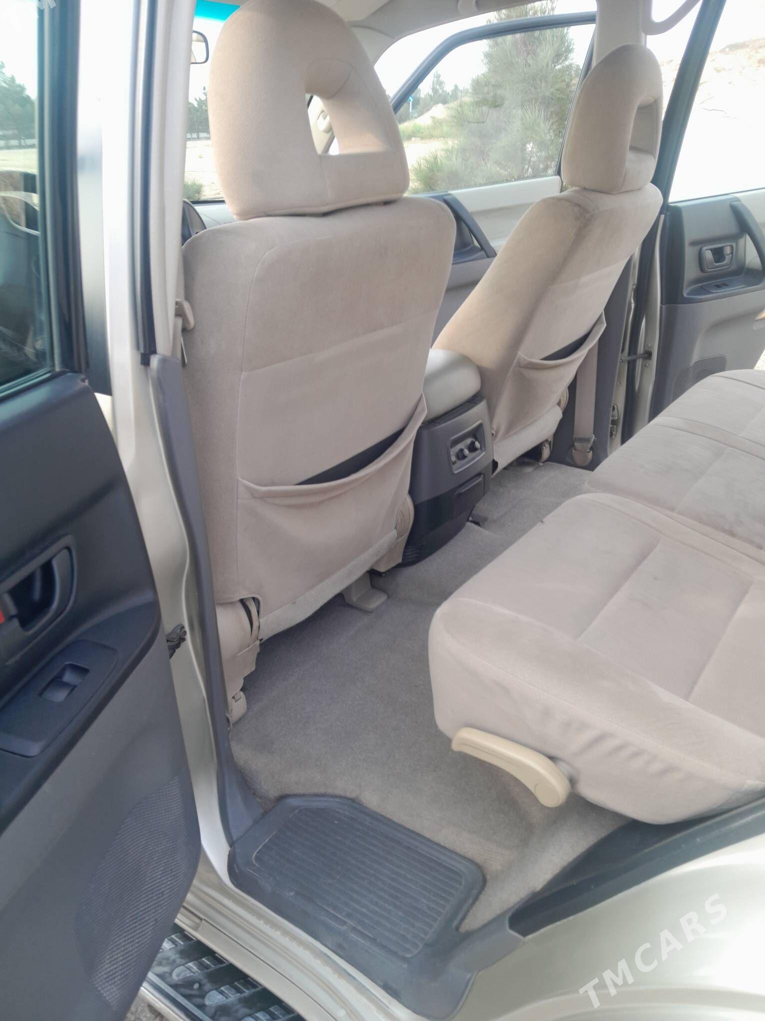 Mitsubishi Pajero 2005 - 190 000 TMT - Türkmenbaşy - img 7