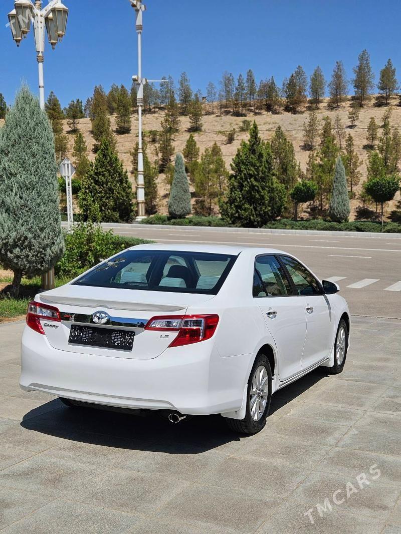 Toyota Camry 2013 - 230 000 TMT - Кëши - img 7