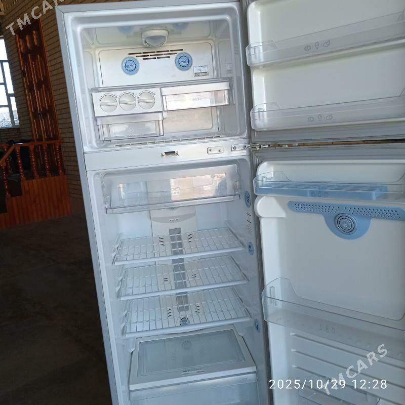 HOLODILNIK. LD wozdusny - Çärjew - img 3