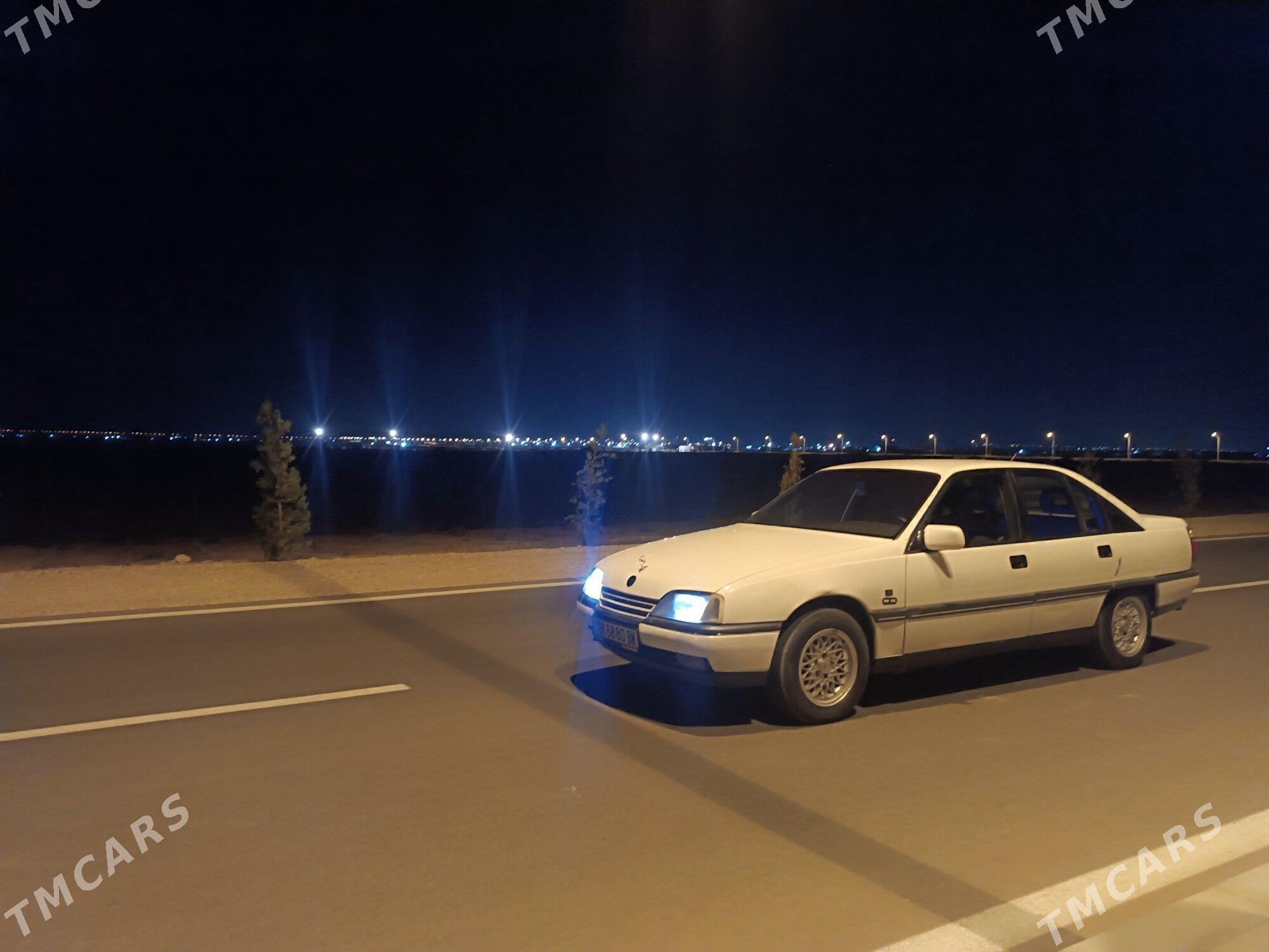 Opel Omega 1992 - 37 000 TMT - Джебел - img 3