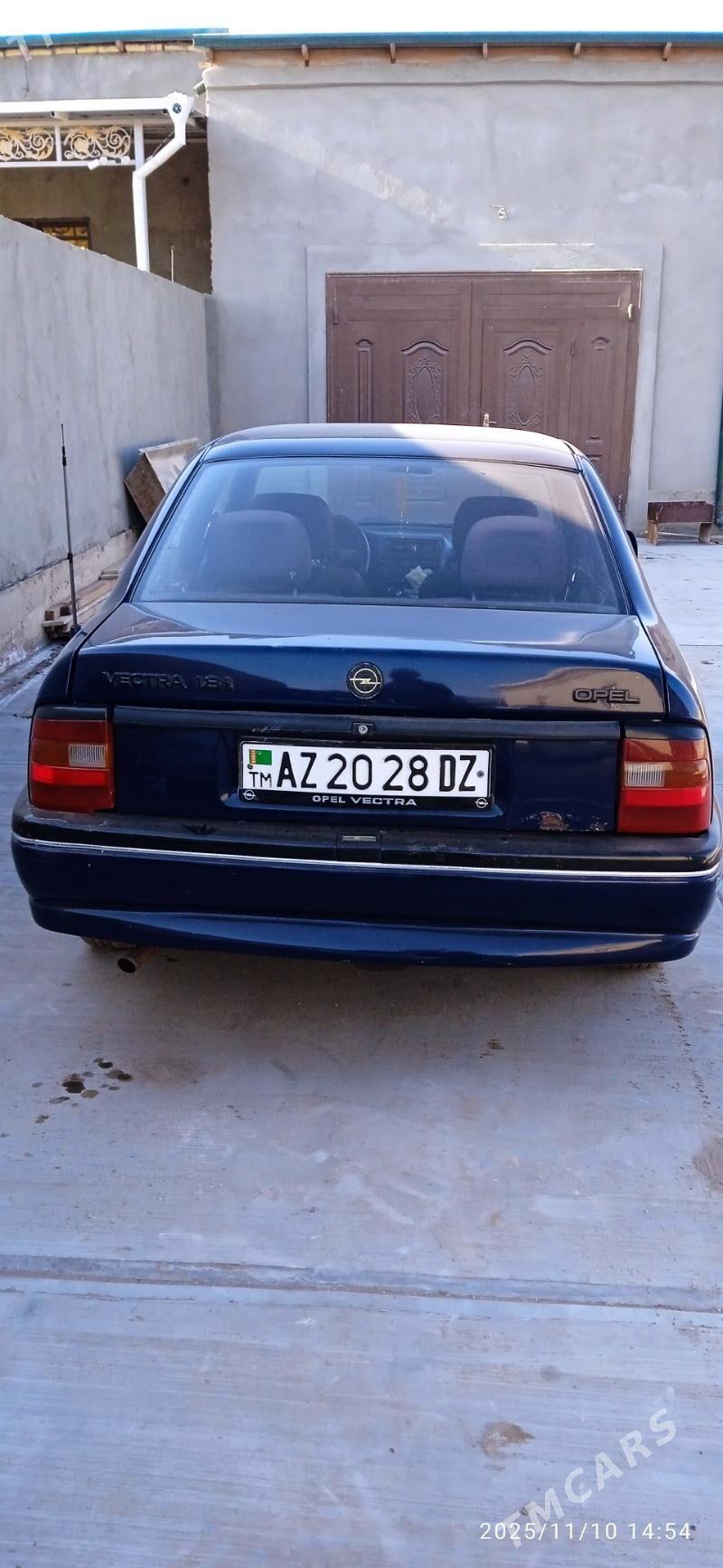 Opel Vectra 1993 - 45 000 TMT - Дашогуз - img 3