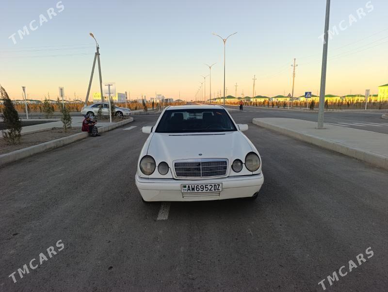 Mercedes-Benz E320 1996 - 60 000 TMT - Köneürgenç - img 5